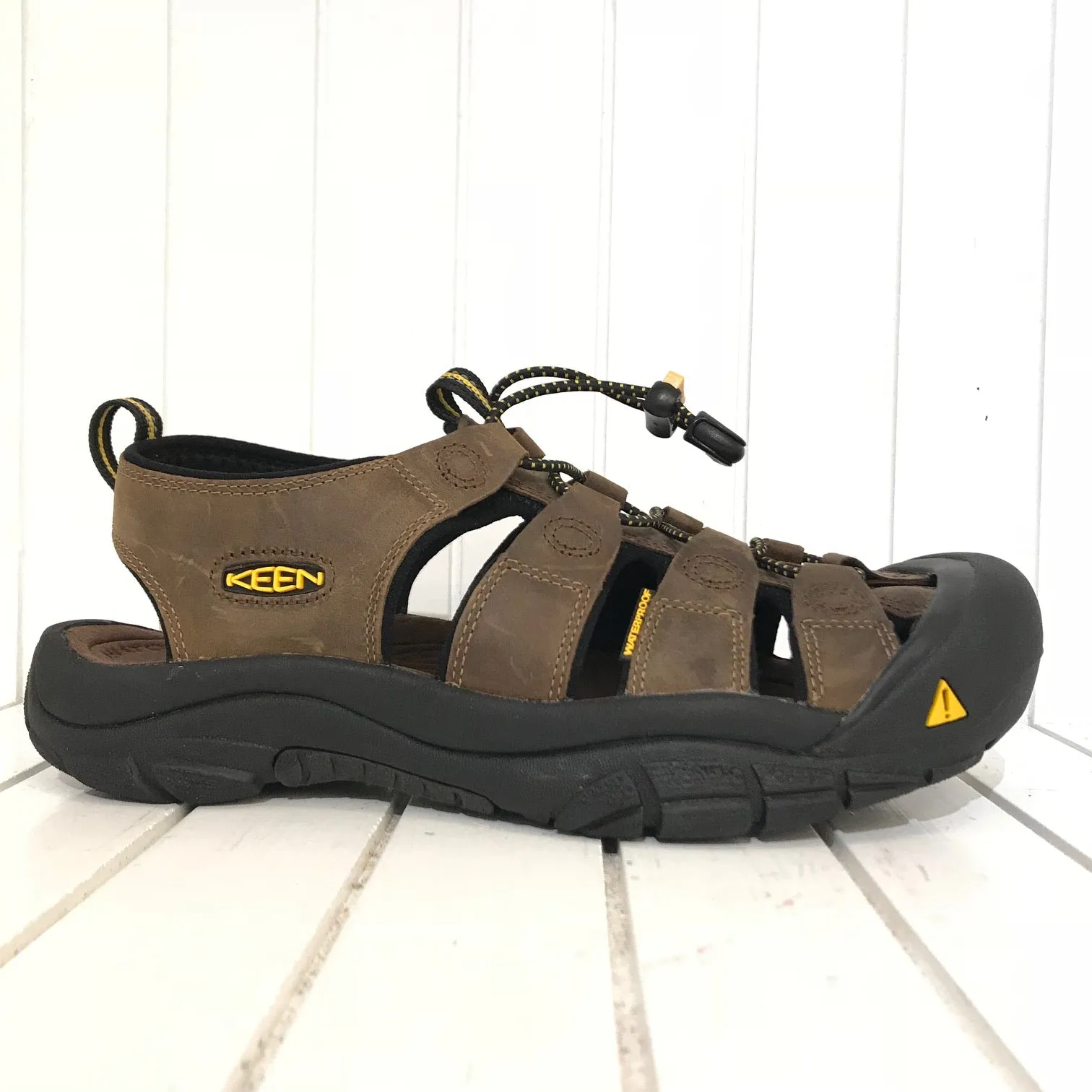 Men's Keen | Newport Water Shoe | Bison