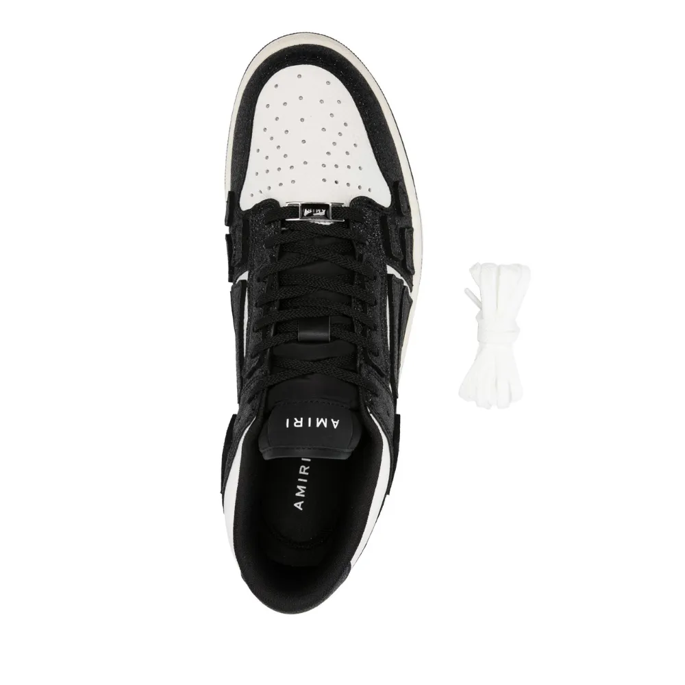 Skel Leather Low Top Sneakers